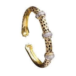 Scully & Scully 18k Gold Cheetah Paw Diamond Collar Bracelets -Jewelry Shop unnamed file 1385