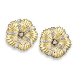 Scully & Scully 18k Yellow Gold Flower Earrings With Diamond Center